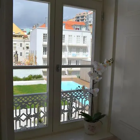 Rh Mouraria Garden, Swimming Pool & View * 리스본
